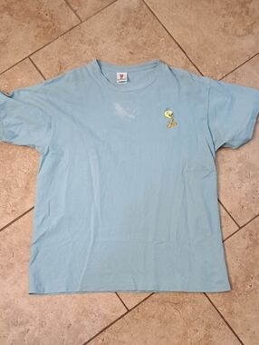 1999 Six Flags Tweety Graphic Crewneck T-Shirt